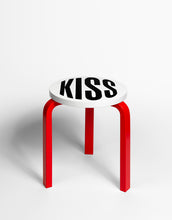 Barbara Kruger, Untitled (Kiss), 2019